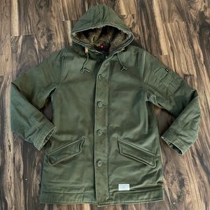 Alpha Industries N-2 Deck Mod Parka, FW21, Size Medium